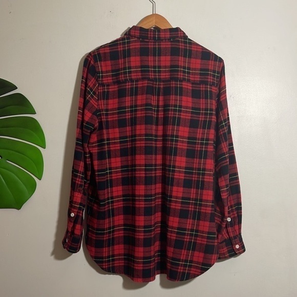 Madewell Classic Ex-Boyfriend Shirt in Red and Black Kirtling Plaid size Large - Picture 6 of 9